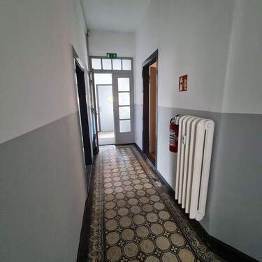 Flur zum Ausgang - 
