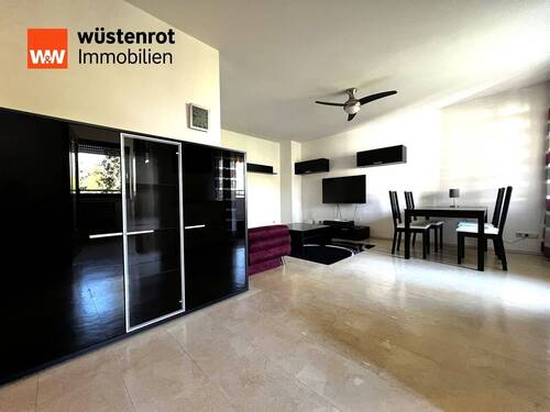 Diele - Möblierte Wohnung mit sonnigem Westbalkon - befristet für 5 Jahre- ideale Verbindung zum Flughafen