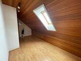 Dachgeschoss Zimmer 2 - 