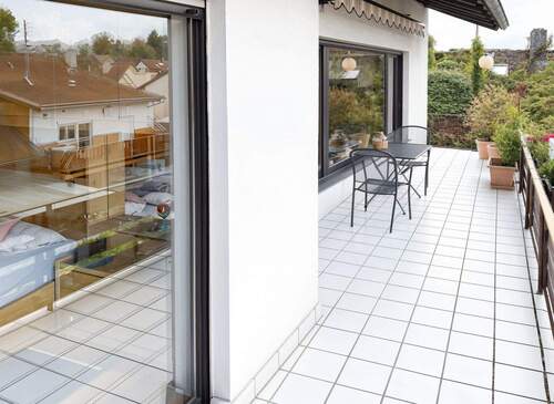 Balkon OG - (KI generiert) - 