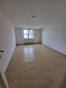 20221028_105543.jpg - 3 Zimmer Etagenwohnung zur Miete in Stralsund