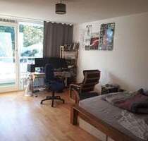 Schönes WG-ZIMMER in einer 3-Zimmer-Wohngemeinschaft - München Schwabing-West