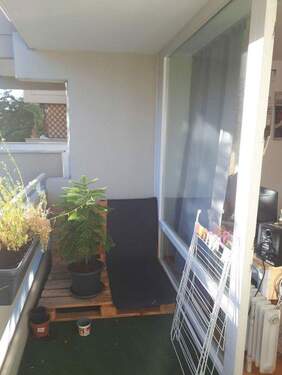 Eigener Balkon - Etagenwohnung mit 24,00 m² in München zur Miete