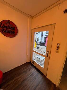 separater Eingang Barber-Shop - 