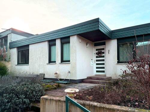 Hausansicht - Original - 4 Zimmer Reihenendhaus zum Kaufen in Leimen