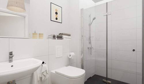 Ein zweites Badezimmer mit bodengleicher Dusche - 