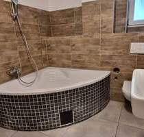 Sehr schöne teilmöblierte 4 Zimmer 103 qm DG Maisonette Wohnung mit EBK, Balkon usw. - Wuppertal Elberfeld