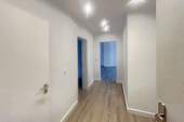 Flur - 3 Zimmer Etagenwohnung zur Miete in Essen