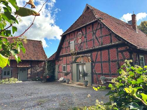 Haupthaus - Einfamilienhaus mit 161,00 m² in Essel zum Kaufen