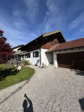 Bild 2 - 5 Zimmer Einfamilienhaus zum Kaufen in Zangberg