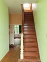 Flur mit Treppenaufgang in DG - 