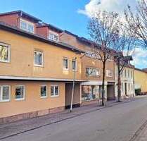 Modernisierte 4-Zimmer-Wohnung mit Balkon und Garage in zentraler Lage von Bammental