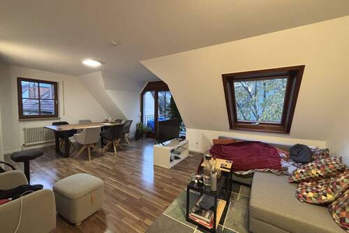 Wohn-/ Esszimmer - 2 Zimmer Etagenwohnung zum Kaufen in Stuttgart