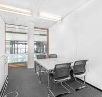 All-inclusive-Zugang zu professionellen Büroräumen für 4 Personen in Regus Dusseldorf, Stadttor - Düsseldorf Unterbilk