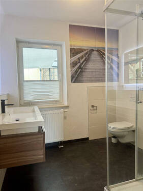 Badezimmer im Obergeschoss - 