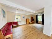 Wohn- und Esszimmer - 