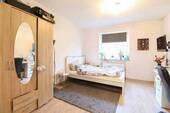 Schlafzimmer - Etagenwohnung mit 75,00 m&sup2; in Lage zum Kaufen