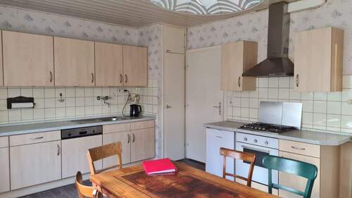 Küche mit Gasanschluß - 