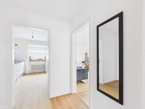 Flur - Etagenwohnung mit 89,00 m² in Olching zum Kaufen