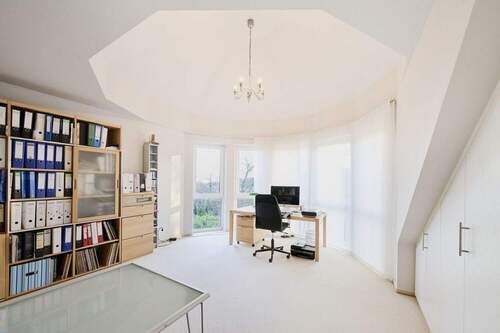 Zimmer II - OG Ansicht I - 