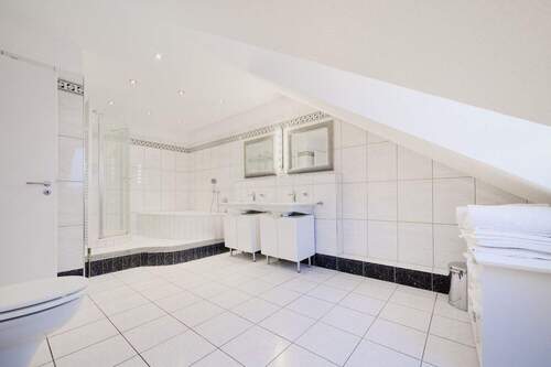 Bad en Suite Ansicht I - 