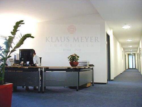 Beispiel - Büro mit 324,00 m&sup2; in Hamburg zur Miete