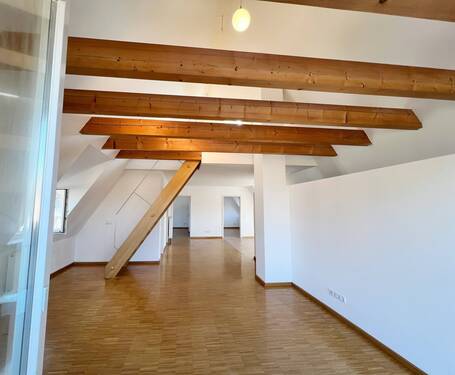 Wohnzimmer - Etagenwohnung mit 94,60 m² in Königsbach-Stein zum Kaufen