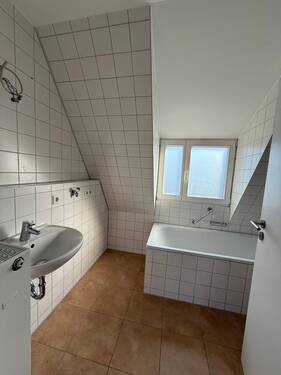 WC - 