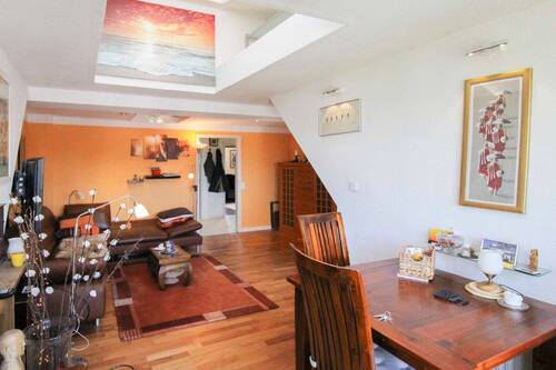 Wohnzimmer - 2-Zimmer-Wohnung mit Seeblick in Binz - zur Ferienvermietung, Selbstnutzung oder als Zweitwohnsitz