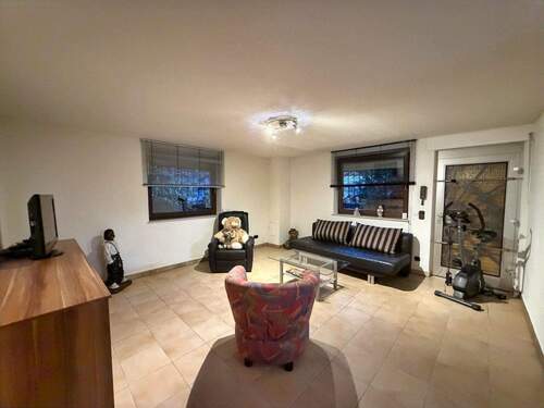 Hobbyraum Souterrain - 