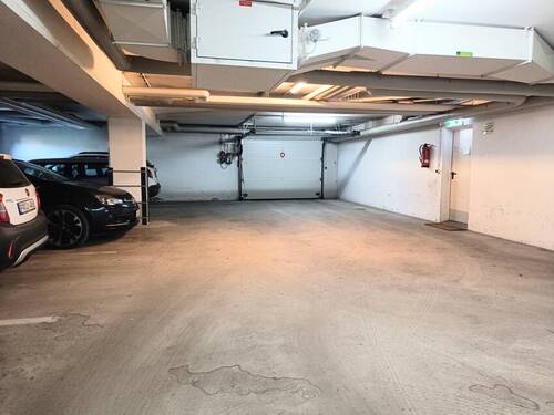 Tiefgarage - 