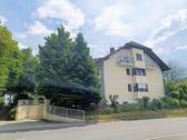 Tiefgaragenzufahrt - 
