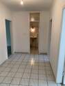 Flur, Blick Vollbad - Terrassenwohnung mit 67,00 m² in Hamburg zum Kaufen