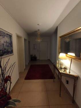 Eingangsbereich/ Flur - Etagenwohnung mit 145,00 m² in Mannheim zur Miete