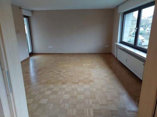 Wohnzimmer - 4 Zimmer Etagenwohnung in Horn-Bad Meinberg