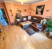 Etagenwohnung Eckernfeld - 4 Zimmer Balkon 2OG Bad mit Wanne Dusche und Fenster Dämmung - Bremerhaven Lehe Etagenwohnung Eckernfeld - 4 Zimmer Balkon 2OG Bad mit Wanne Dusche und Fenster Dämmung - Bremerhaven Lehe