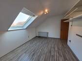 2. Büro- oder KInderzimmer Ansicht II.jpg - 