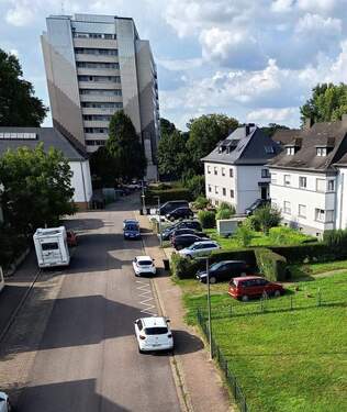 von Wohn-und Schlafzimmer - 2 Zimmer Etagenwohnung zur Miete in Saarlouis