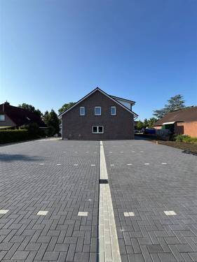Parkfläche - 4 Zimmer Doppelhaushälfte in Ostrhauderfehn