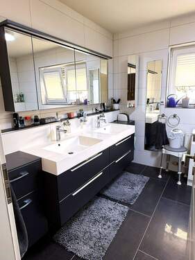 Bad WC 1 (1).JPEG - 
