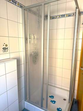 Bad WC 2 (3).JPEG - 