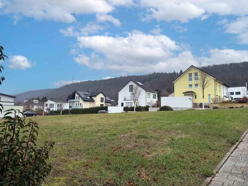 Ansicht - Baugrundstück in Toplage von Nußloch - ideal für die Errichtung einer Doppelhaushälfte