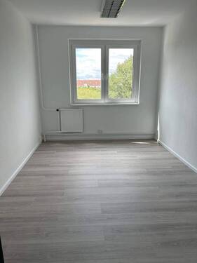 1.jpg - Bezugsfertiges Büro für Freelancer & Dienstleister – 350 € inkl. NK