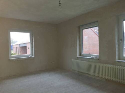 Wohnzimmer EG - Doppelhaushälfte mit 95,00 m² in Albersdorf zum Kaufen