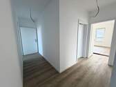 Helle Wohnung mit Flur - 