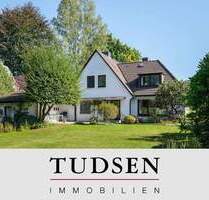 Charmantes Einfamilienhaus mit Traumgrundstück direkt am Waldrand. - Hamburg Volksdorf