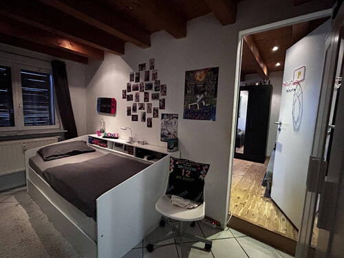 Zimmer_1 große Wohnung - 