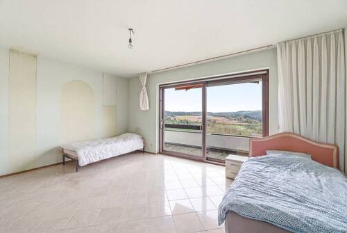 Schlafzimmer EG - 