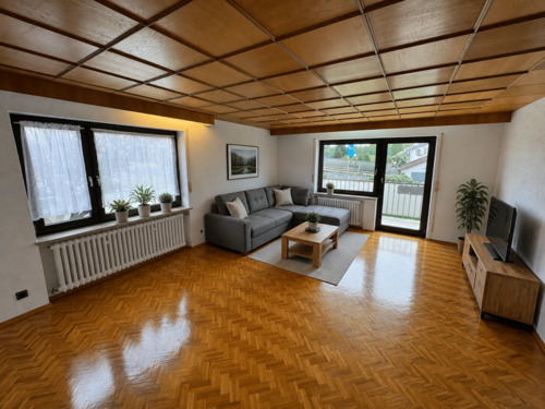 lichtdurchflutete Räume - 8 Zimmer Mehrfamilienhaus, Wohnhaus zum Kaufen in Dachau