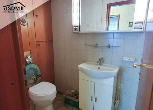 11_Gaeste-WC.jpg - 